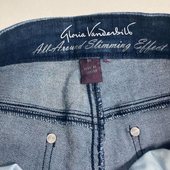 Blue   - Picture 7 of 11